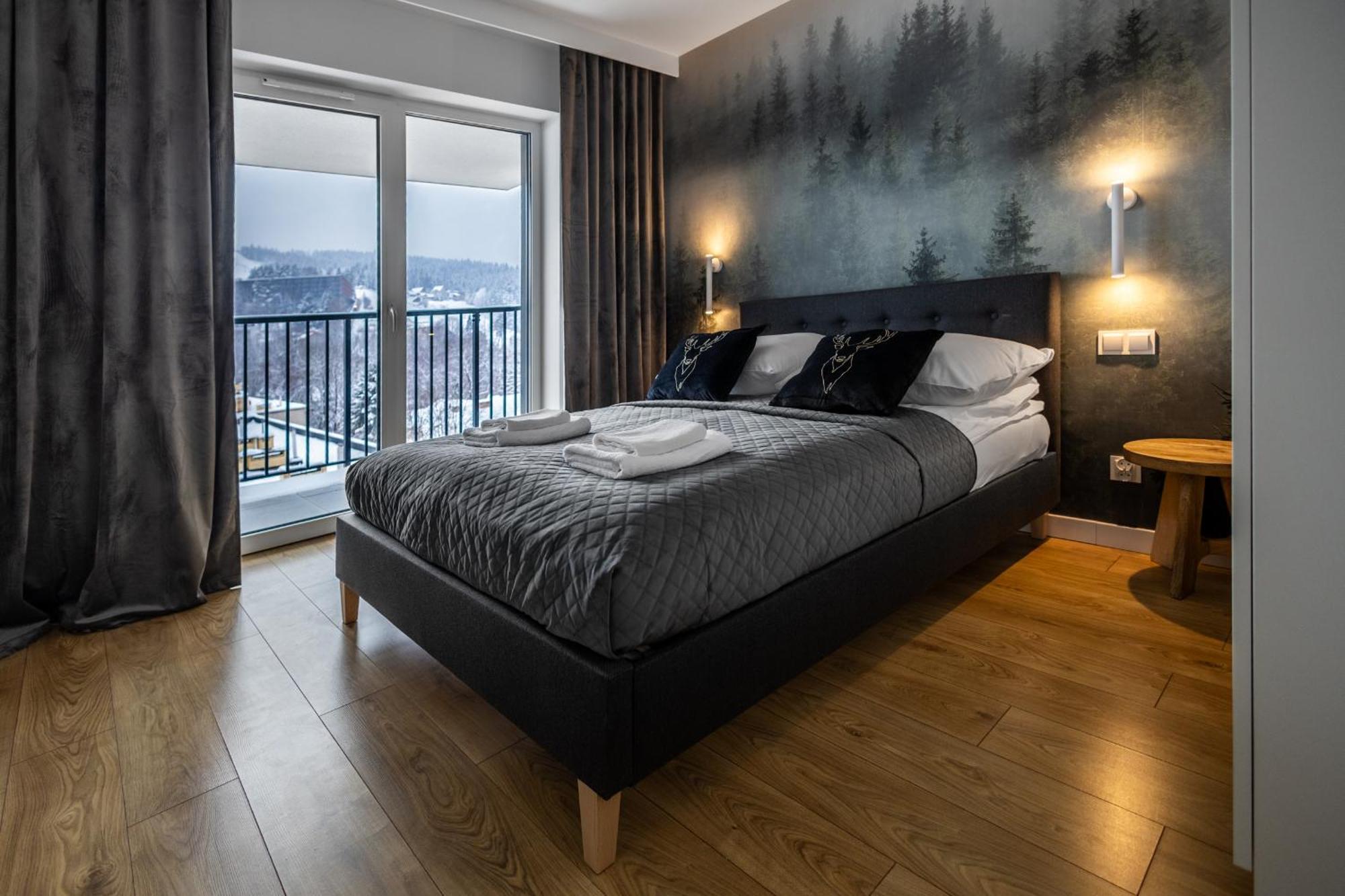 Gold Apartments Cicha 12 - Centrum - Dwie Sypialnie I Parking كرينيتسا زدروي المظهر الخارجي الصورة